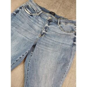Judy Blue Jeans Womens 20W Blue High Rise Boyfriend Denim Distressed Pants